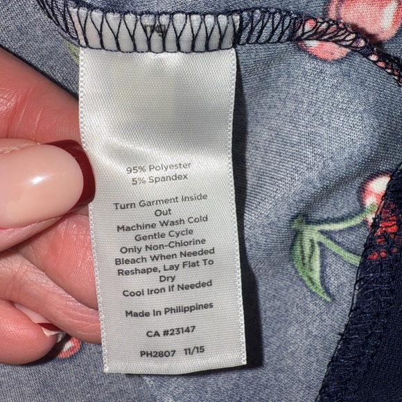 Talbots Woman 22W Cherry Print Flounce Skirt Navy Red Fruit Pattern NWT - Picture 13 of 15